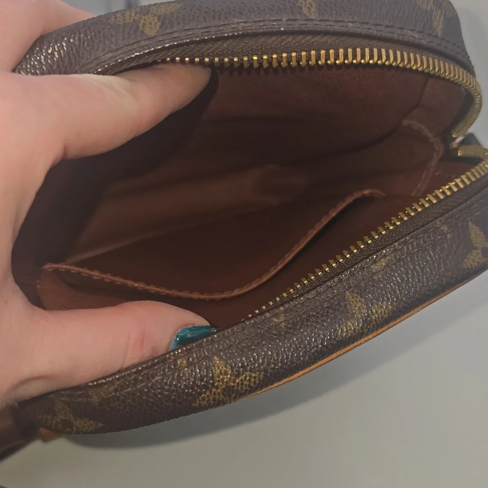 Louis Vuitton Brown Monogram Canvas Crossbody Bag with Tan Trim comes with COA